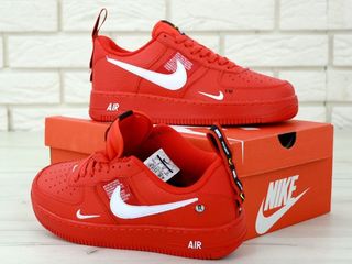 Nike Air Force 1 Utility Red Unisex foto 3