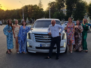 Limuzina Cadillac Escalade foto 9