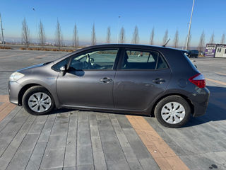 Toyota Auris foto 9