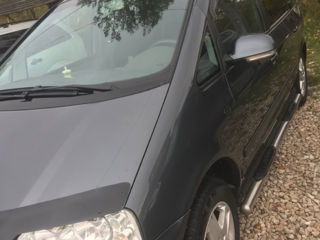 Volkswagen Sharan foto 7