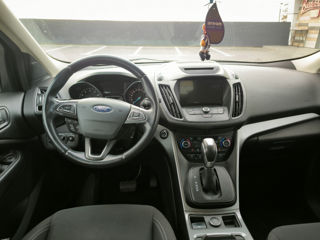 Ford Kuga foto 6