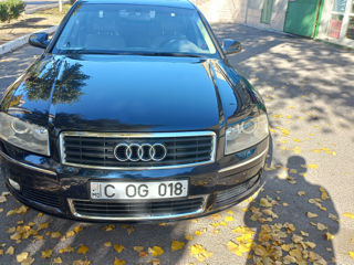 Audi A8 foto 3