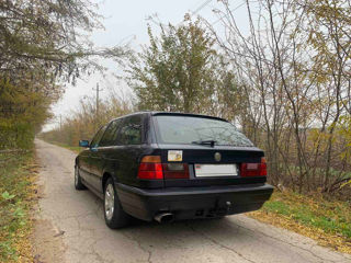 BMW 5 Series Touring foto 5