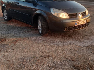 Renault Grand Scenic foto 3