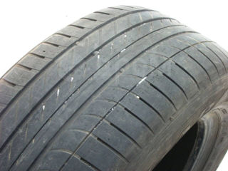 R20 265/40 GoodYear Eagle F1 foto 2