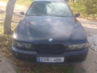 BMW 5 Series foto 5