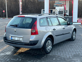 Renault Megane foto 3