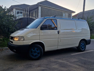 Volkswagen Transporter foto 2