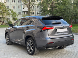 Lexus NX Series foto 4