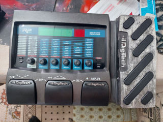 Продам Digitech Rp 350 в отличном состояние есть блок 2200 лей