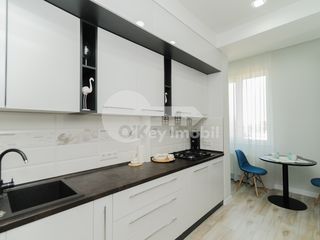 Apartament de lux cu 3 camere, Bernardazzi, Centru, 1000 € ! foto 13