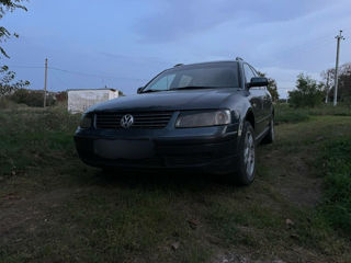 Volkswagen Passat foto 1