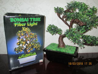 Искусственное дерево с подсветкой , подставка вазона,календарь мира , шкатулки, статуэтки
