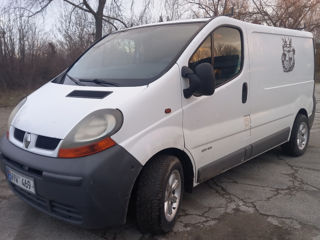 Renault Trafic foto 2