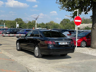 Mercedes E-Class foto 3