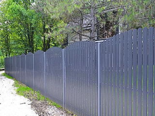 Gard tip jaluze zincat si vopsit.Жалюзийный забор в Молдове. foto 16