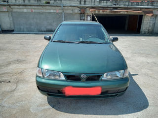 Nissan Almera foto 2