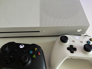 Xbox One S foto 2