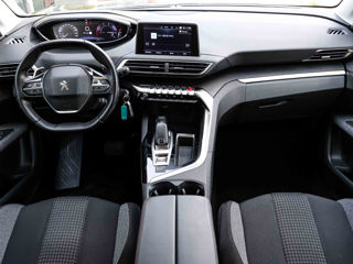 Peugeot 3008 foto 1