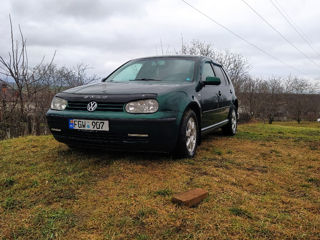 Volkswagen Golf foto 4