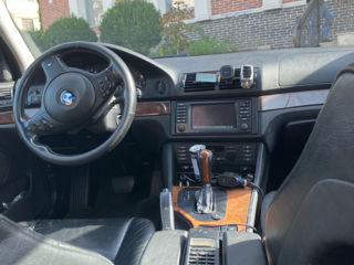 BMW 5 Series foto 5