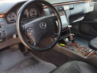 Mercedes E-Class foto 6