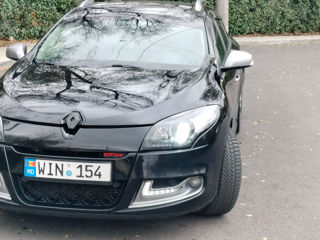 Renault Megane foto 2