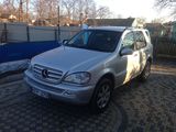 Mercedes ML Class foto 8