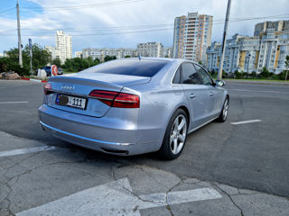 Audi A8 фото 4