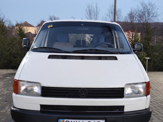 Volkswagen Transporter foto 2