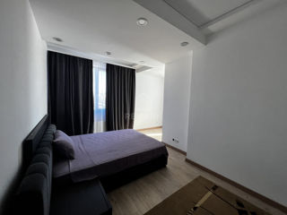 Apartament cu 3 camere, 112 m², Centru, Chișinău foto 5