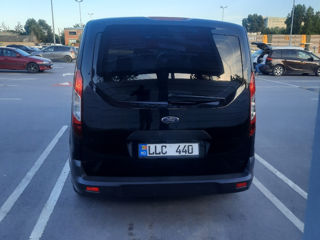 Ford Tourneo Connect foto 10