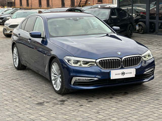 BMW 5 Series foto 3