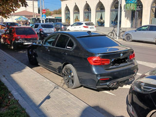 BMW 3 Series foto 4