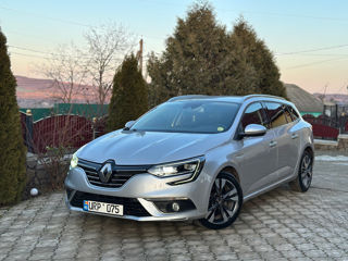 Renault Megane foto 2