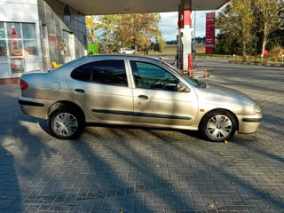 Renault Megane foto 4