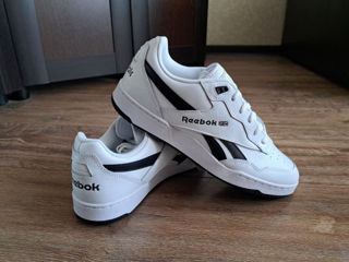 Новые кроссовки Reebok Original