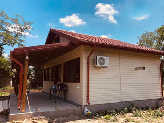 Casa Modulara  locuibila pe structura metalica și panou sandwich foto 1