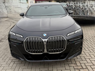 BMW 7 Series foto 5