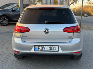 Volkswagen Golf foto 5