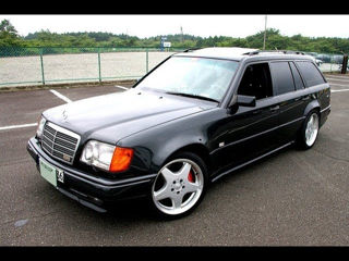 Piese W124  Mercedes  Benz Universal