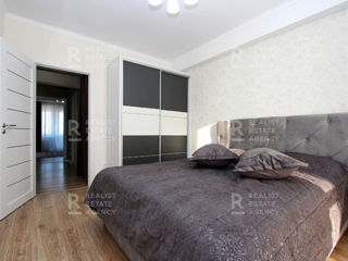 Apartament cu 2 camere, 70 m², Buiucani, Chișinău foto 3