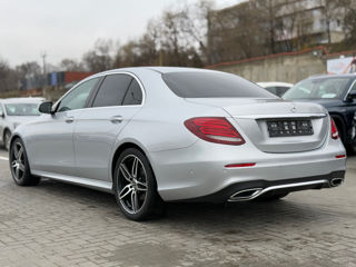 Mercedes E-Class foto 4