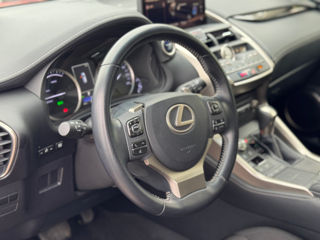 Lexus NX Series foto 8