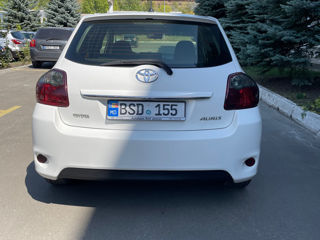 Toyota Auris foto 3