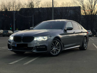 BMW 5 Series foto 2