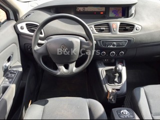 Renault Grand Scenic foto 6