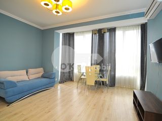 Apartament cu o cameră + living în bloc nou, Centru, 450 € ! foto 1