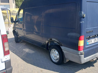 Ford Transit foto 2