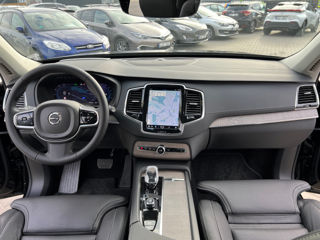 Volvo XC90 foto 8